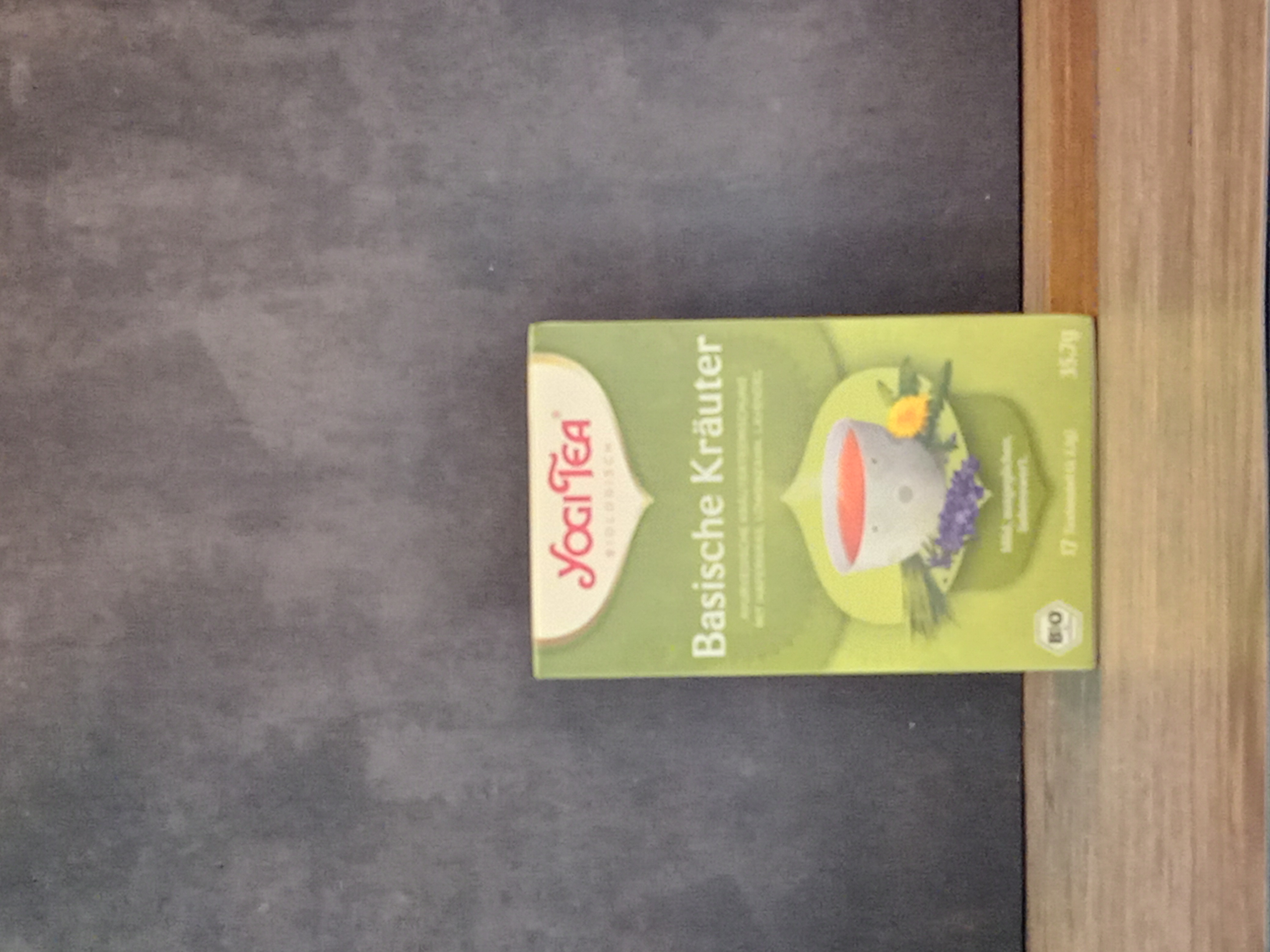 YOGI TEA: Basische Kräuter - Ayurvedische Kräuterteemischung YOGI TEA: Basische Kräuter - Ayurvedische Kräuterteemischung